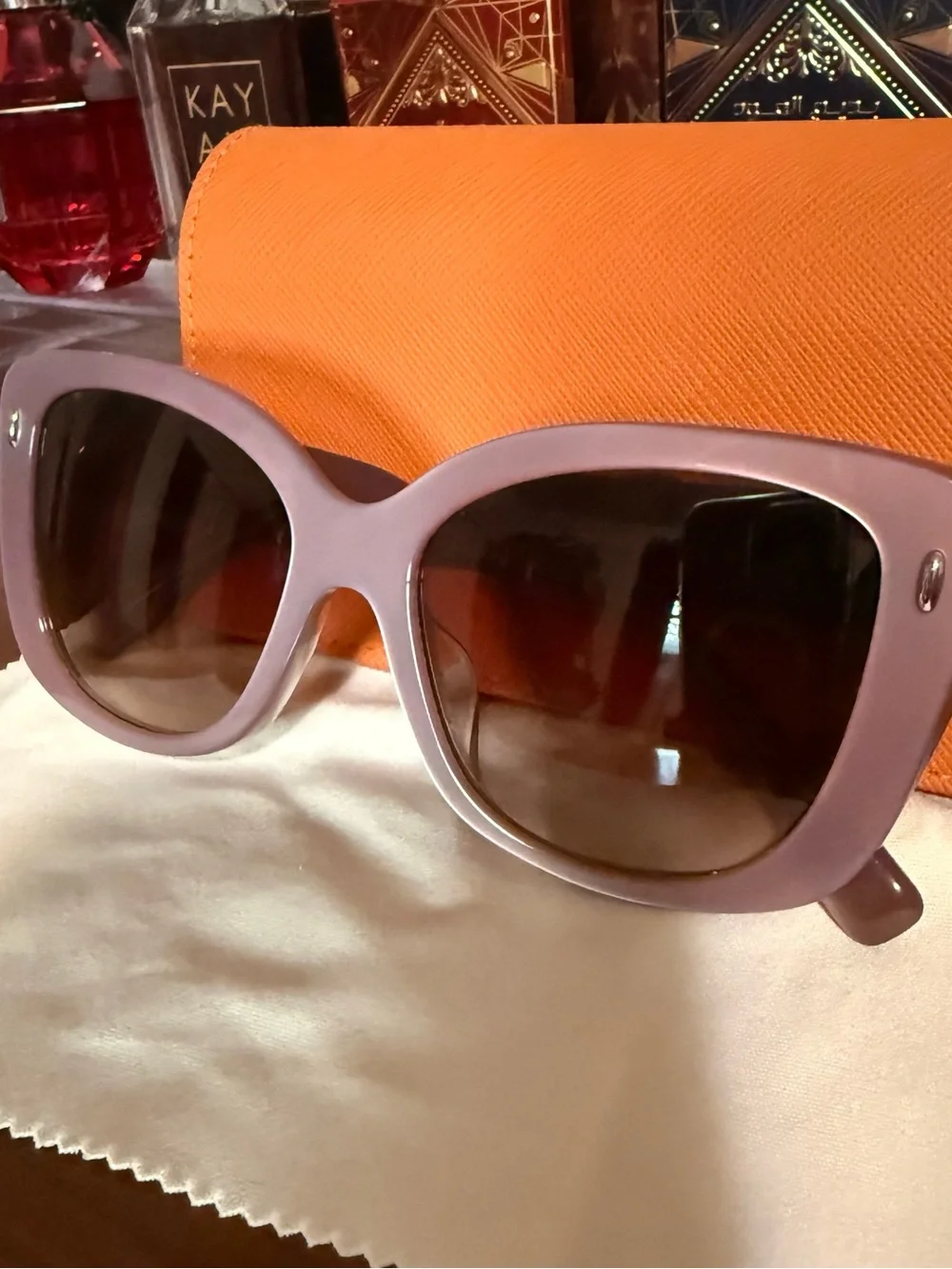 Tory Burch Oversized Sunglasses in Mauve Pink Purplish